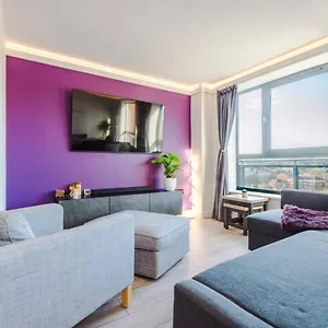 Apartment High-spec Penthouse Free Parking Space, Sheffield